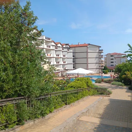 Royal Palm Studio, Sveti Vlas