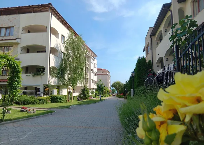 Royal Palm Studio, * Sveti Vlas